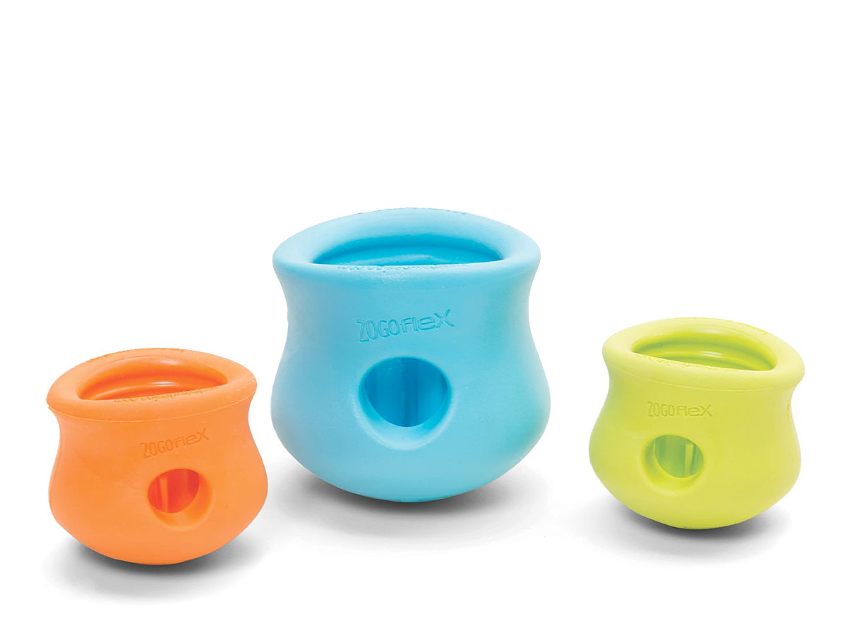 Interactive puzzle, food-dispensing dog toy, Zogoflex Toppl