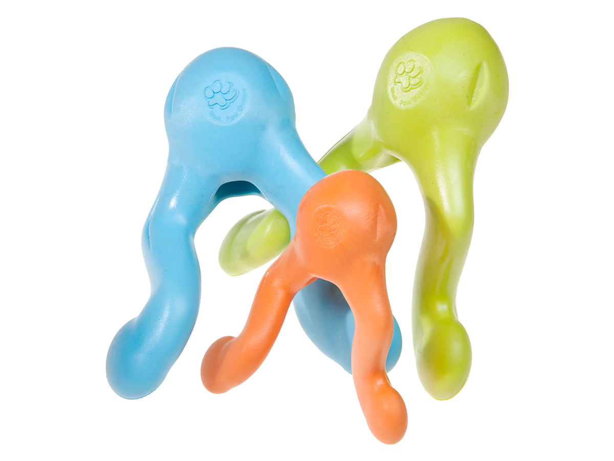 Toss and Fetch Interactive Treat Dispensing Dog toy, Zogoflex Tizzi